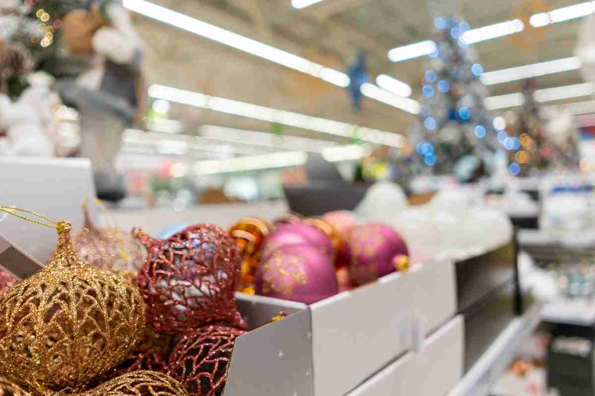 base albero natale eurospin