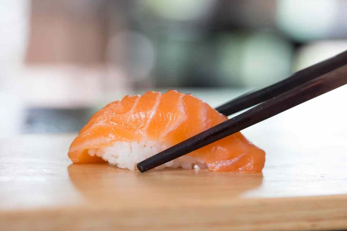 nigiri salmone ricetta