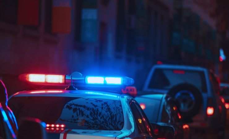 auto polizia e posto di blocco